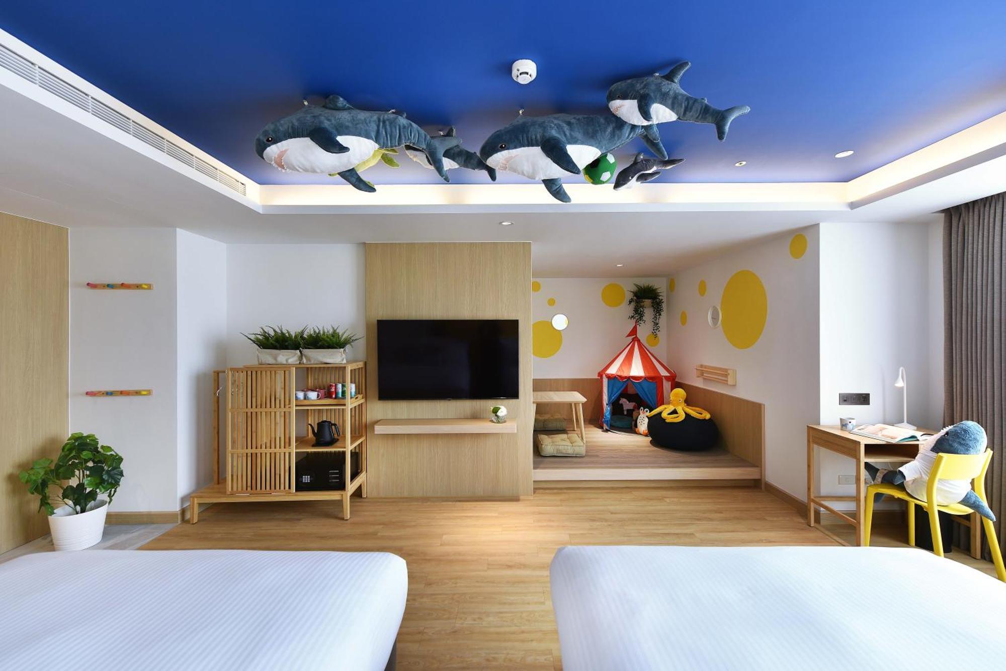 Fullon Poshtel - Kaohsiung Hotel Exterior photo